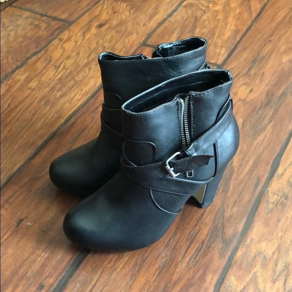 Madden Girl Black Heel Boots